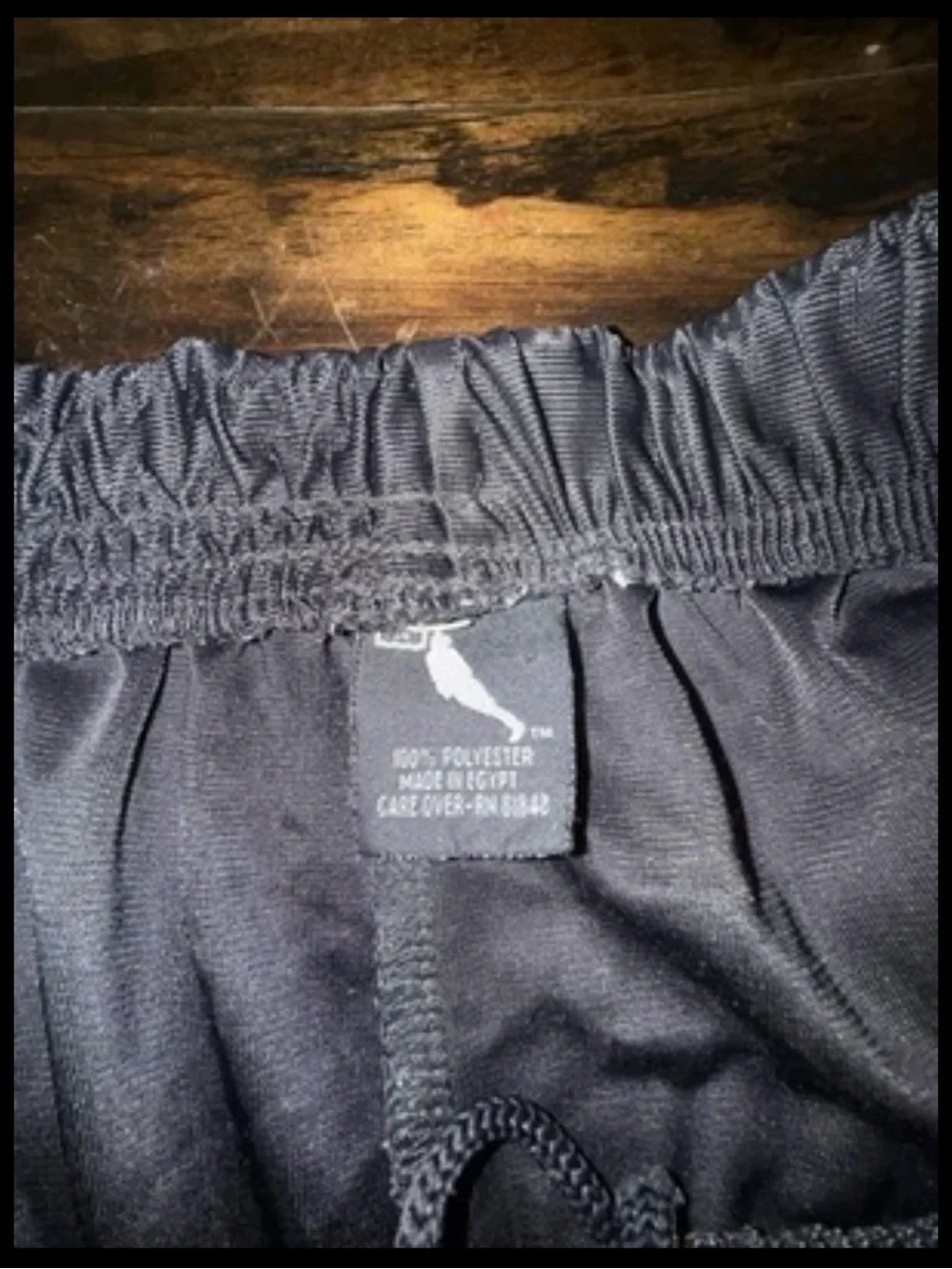 Retro Vintage Air Jordan Silky Basketball Shorts Men’s Medium Black Red Y2K